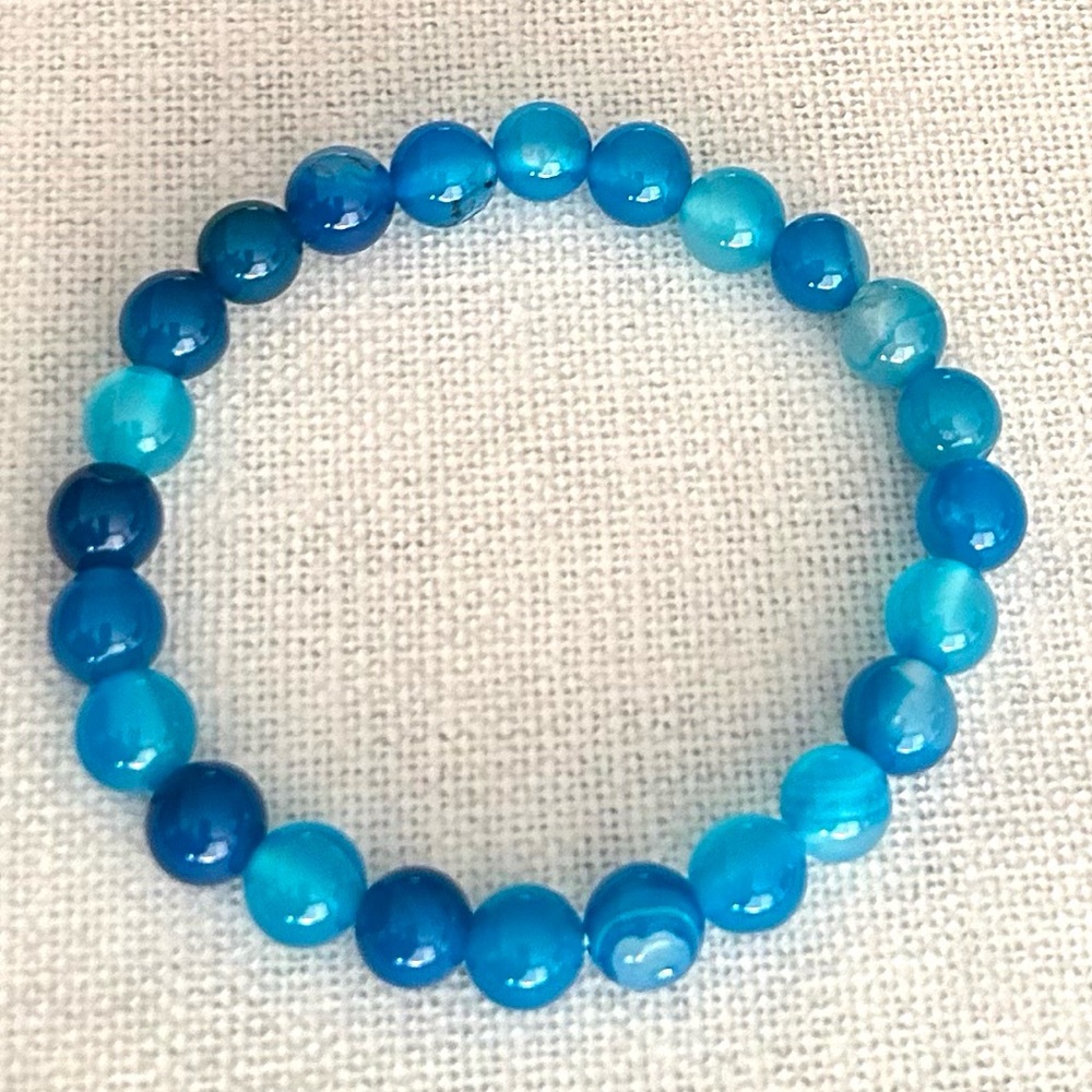 Natural Crystal Blue Agate 8mm Gemstone Stretch Bracelet 7”